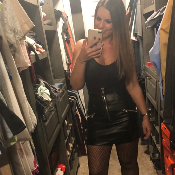 Meet your Posher, Alaina - Picture 1 of 2